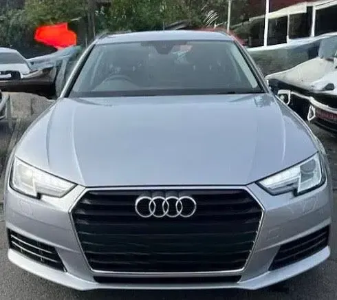 Second-hand Audi A4 190 CP (139 kW) 2017 Argintiu Break