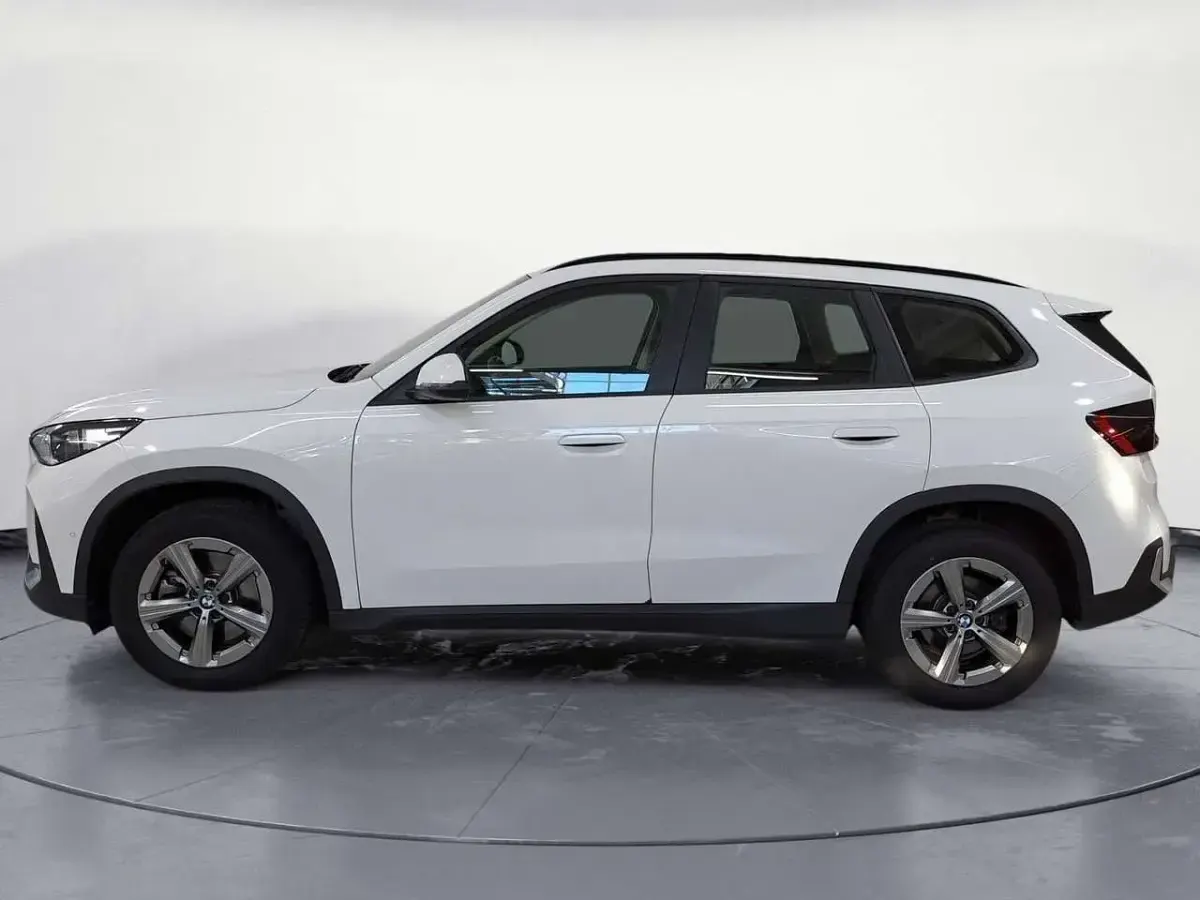 Gebraucht BMW X1 Sport Line 218 PS (160 kW) 2023 Weiß SUV