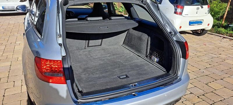 Second-hand Audi S6 435 CP (319 kW) 2009 Argintiu Break