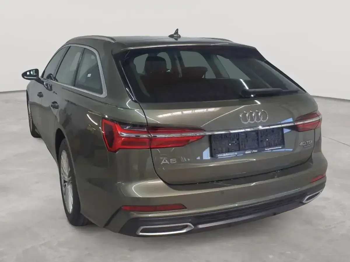 Gebraucht Audi A6 Design 204 PS (150 kW) 2023 Oakgruen perleffekt Kombi