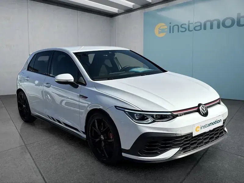 Second-hand VW Golf VIII GTI 300 CP (220 kW) 2023 Alb Hatchback