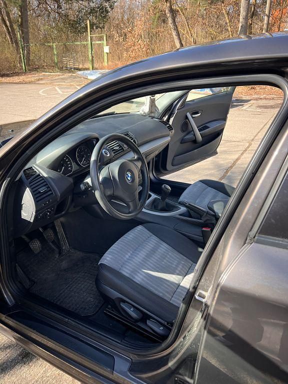Gebraucht BMW 116 116 PS (85 kW) 2005 Braun Kleinwagen
