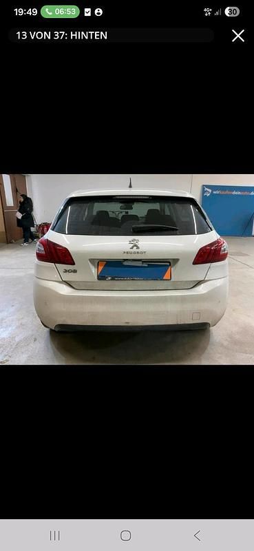 Gebraucht Peugeot 308 130 PS (95 kW) 2015 Weiß Limousine