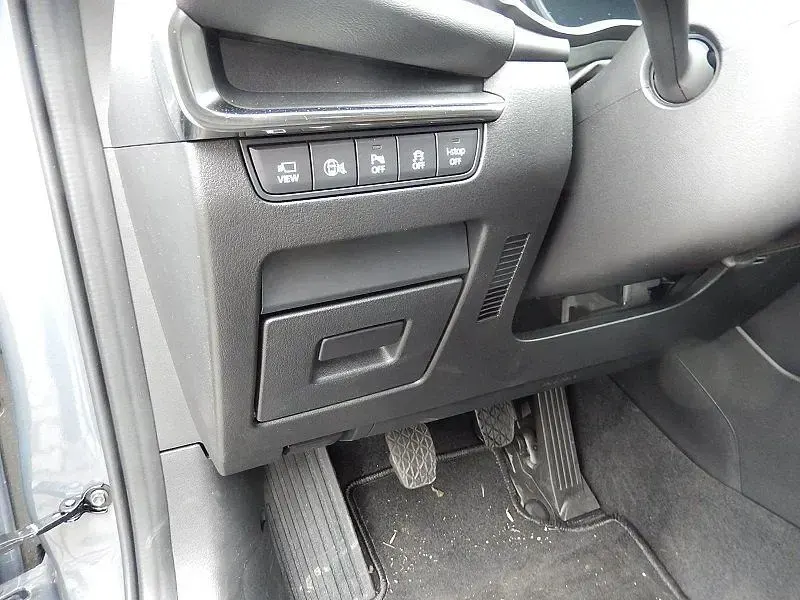 Gebraucht Mazda 3 Exclusive-Line 140 PS (102 kW) 2025 Polymetal gray Limousine