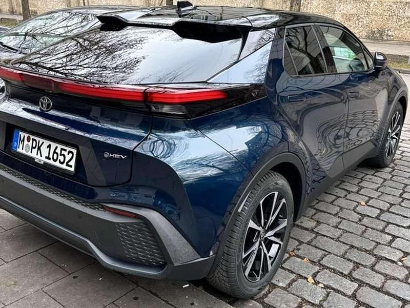 Gebraucht Toyota C-HR Team 197 PS (144 kW) 2025 SUV