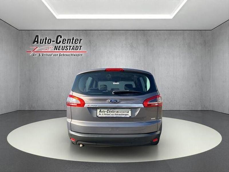 Gebraucht Ford S-MAX Titanium 160 PS (117 kW) 2014 Andere Van / Kleinbus