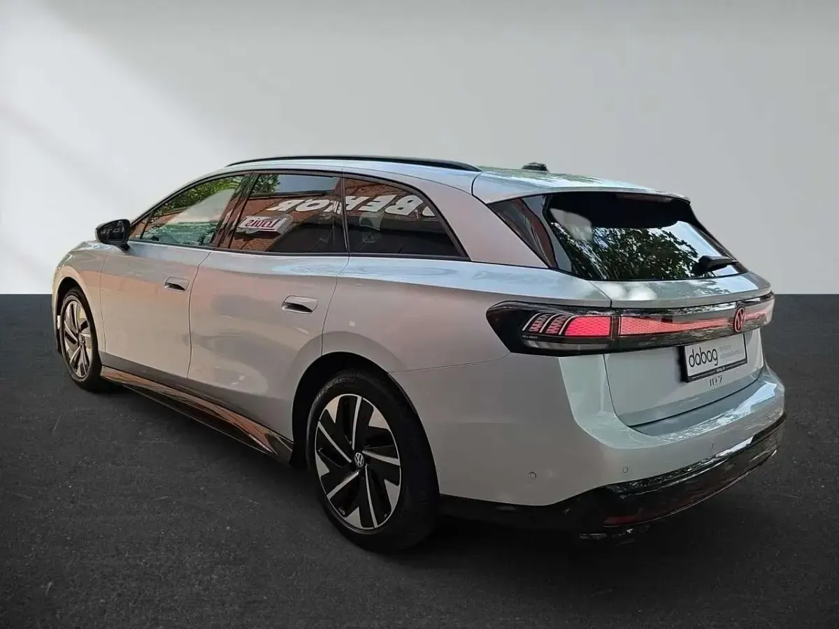 Gebraucht VW ID.7 Pro 210 kW (286 PS) 2024 Silber Kombi