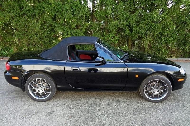 Gebraucht Mazda MX5 110 PS (80 kW) 2003 Schwarz Cabrio
