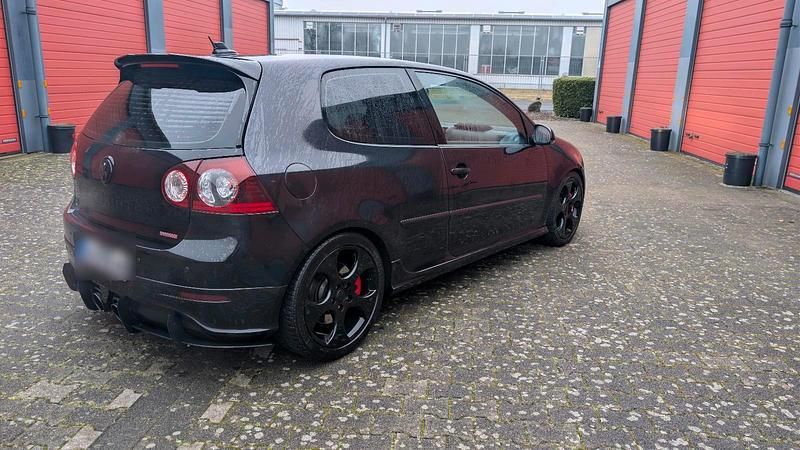 Gebraucht VW Golf V Edition 230 PS (169 kW) 2008 Schwarz Kleinwagen