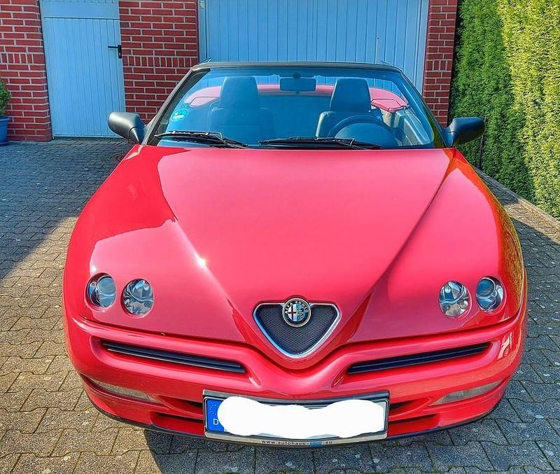 Rot Gebraucht 2000 Alfa Romeo Spider Cabrio | 4.000 € (Superpreis) - Bild 1/4