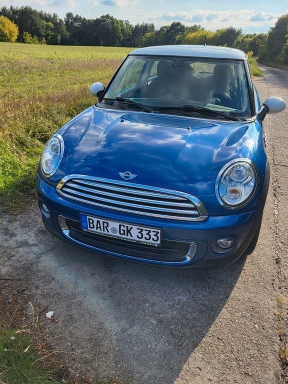Blau Gebraucht 2013 Mini ONE Kleinwagen | 4.200 € (Guter Preis) - Bild 1/4
