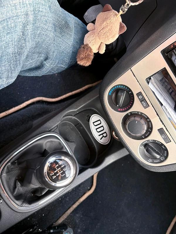 Gebraucht Opel Corsa 80 PS (58 kW) 2007 Gold Kleinwagen