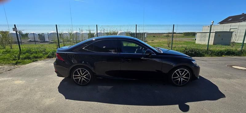 Gebraucht Lexus IS300h 223 PS (164 kW) 2016 Schwarz Limousine