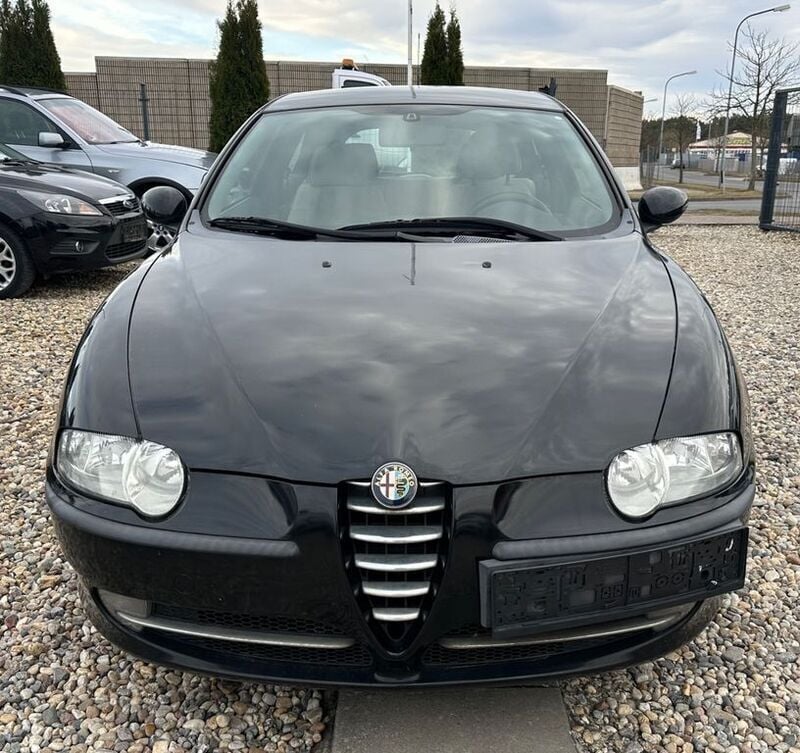 Gebraucht Alfa Romeo 147 Progression 105 PS (77 kW) 2003 Schwarz Kleinwagen