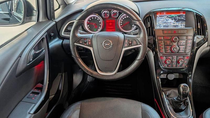 Gebraucht Opel Astra OPC 170 PS (125 kW) 2014 Schwarz Limousine