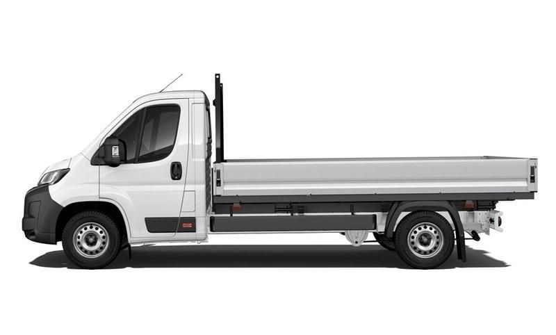 Neu Peugeot Boxer 179 PS (131 kW) 2026 Kaolin weiß Van