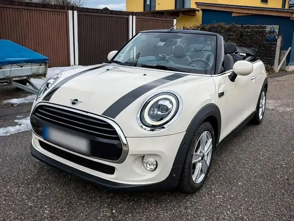 Gebraucht Mini Cooper 136 PS (100 kW) 2018 Weiß Kleinwagen