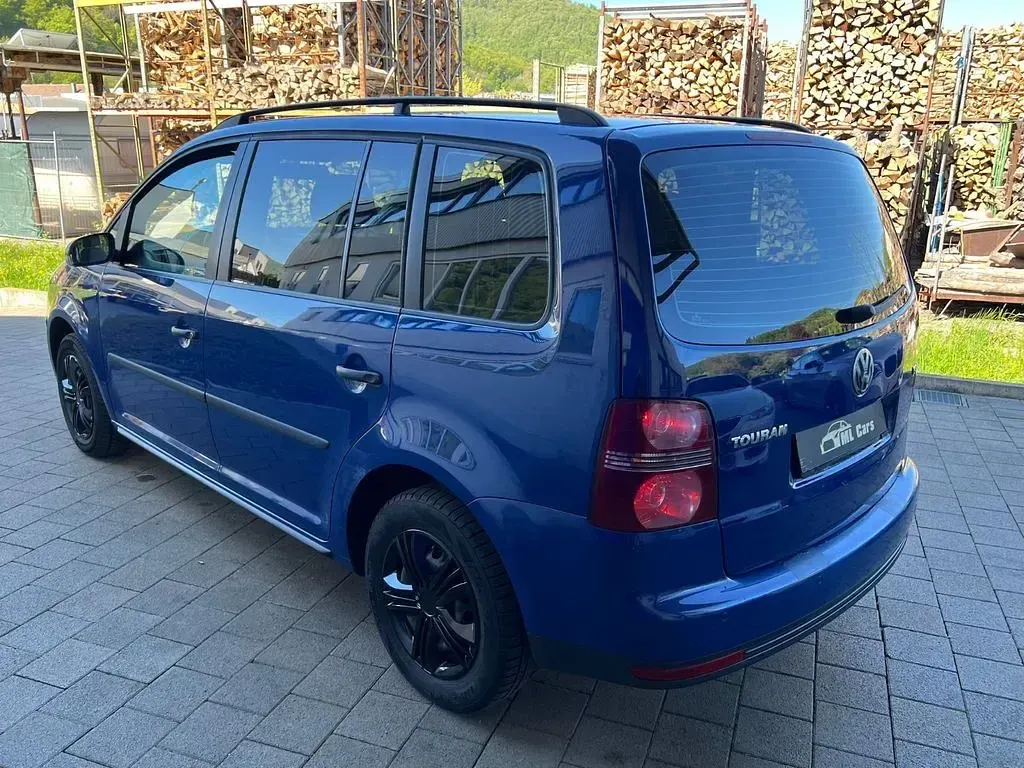 Gebraucht VW Touran Comfortline 140 PS (102 kW) 2007 Blau Van / Kleinbus