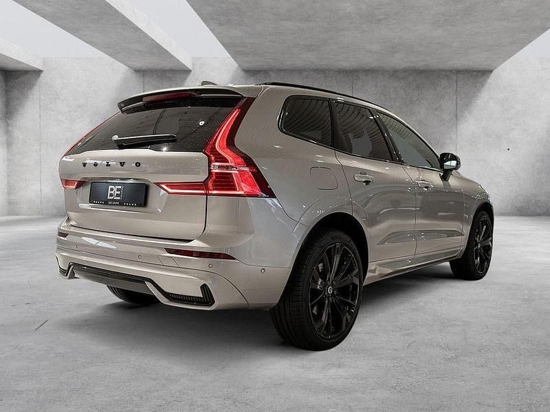Gebraucht Volvo XC60 Ultimate 197 PS (144 kW) 2023 Beige SUV