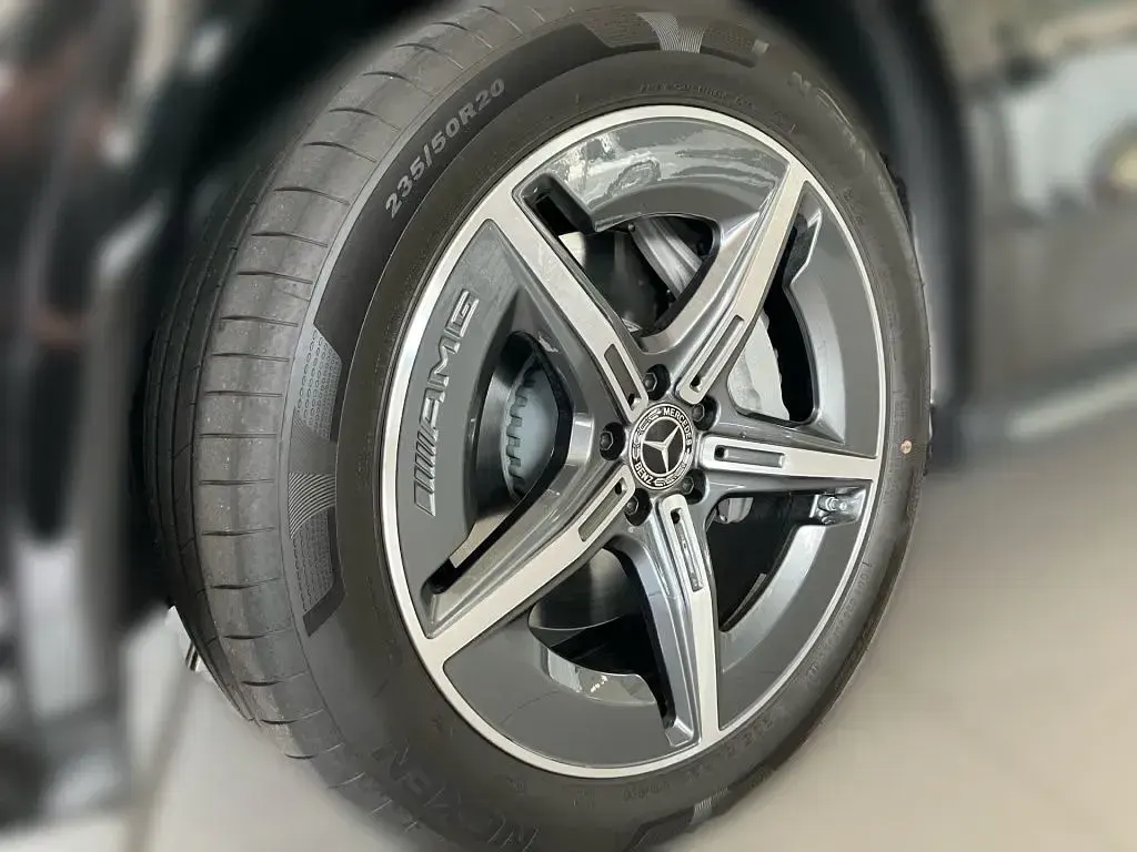 Gebraucht Mercedes GLC400d AMG 359 kW (489 PS) 2026 Schwarz SUV