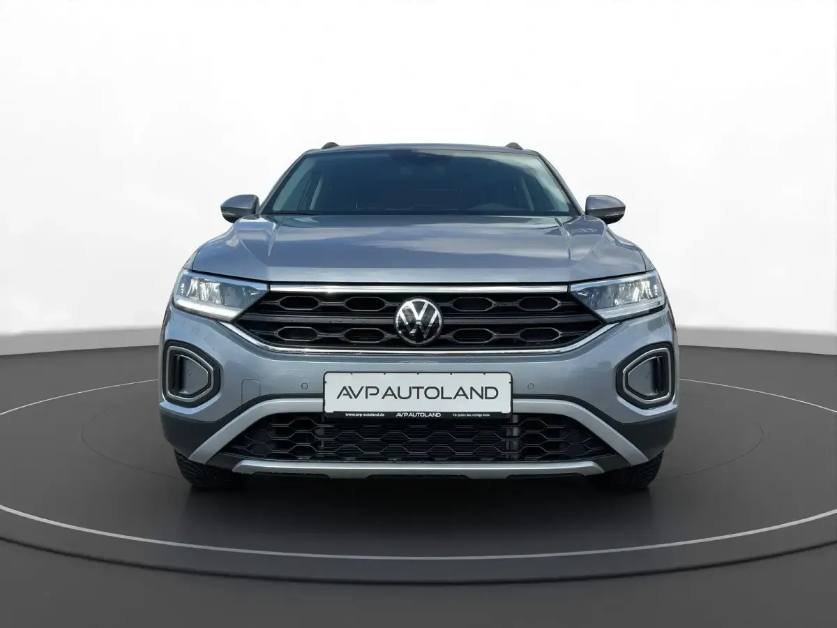 Gebraucht VW T-Roc Move 150 PS (110 kW) 2024 Silber SUV