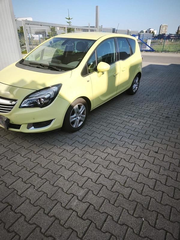 Gelb Gebraucht 2014 Opel Meriva Van / Kleinbus | 3.100 € (Superpreis) - Bild 1/4