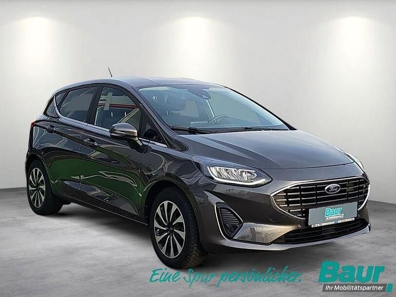 Gebraucht Ford Fiesta Titanium 101 PS (74 kW) 2023 Grau Kleinwagen