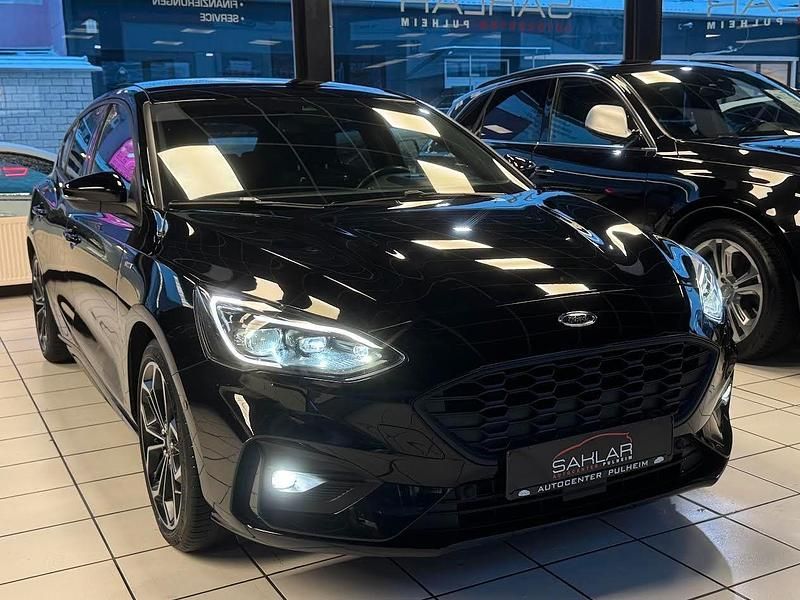 Gebraucht Ford Focus ST-Line 182 PS (133 kW) 2019 Schwarz Limousine