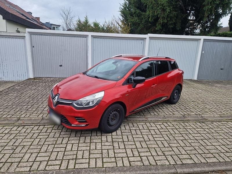 Gebraucht Renault Clio GrandTour LIMITED 90 PS (66 kW) 2017 Rot Kombi
