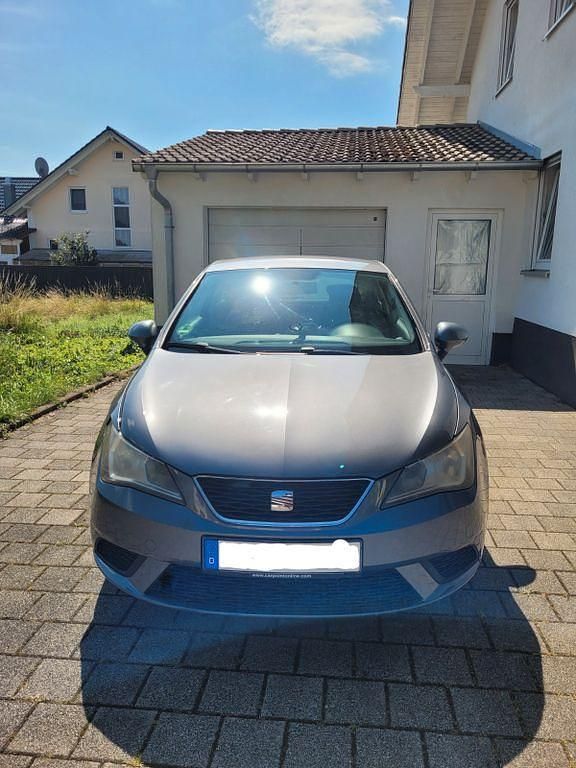 Grau Gebraucht 2012 Seat Ibiza SC Style Kleinwagen | 4.000 € (Fairer Preis) - Bild 1/4