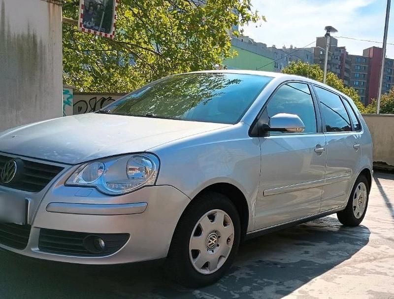 Grau Gebraucht 2008 VW Polo United Limousine | 2.500 € (Fairer Preis) - Bild 1/4