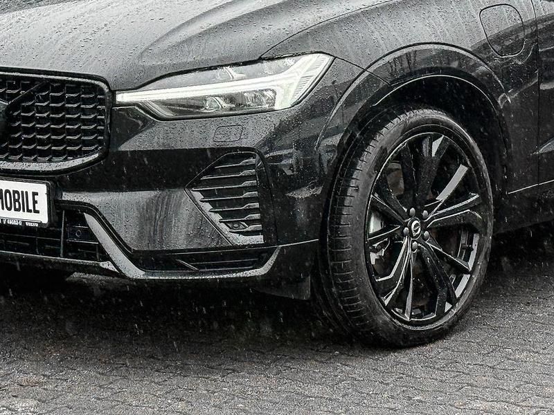 Gebraucht Volvo XC60 Plus 349 PS (256 kW) 2024 Schwarz SUV