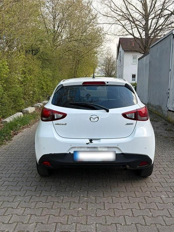 Gebraucht Mazda 2 Nakama 90 PS (66 kW) 2017 Weiß Kleinwagen