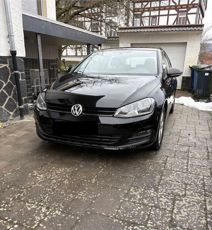 Gebraucht VW Golf VII Trendline 86 PS (63 kW) 2016 Schwarz Limousine