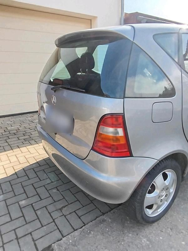 Gebraucht Mercedes A140 82 PS (60 kW) 1999 Silber Kleinwagen