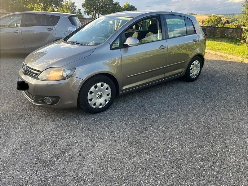 Beige Gebraucht 2009 VW Golf Plus Van / Kleinbus | 3.100 € (Superpreis) - Bild 1/4