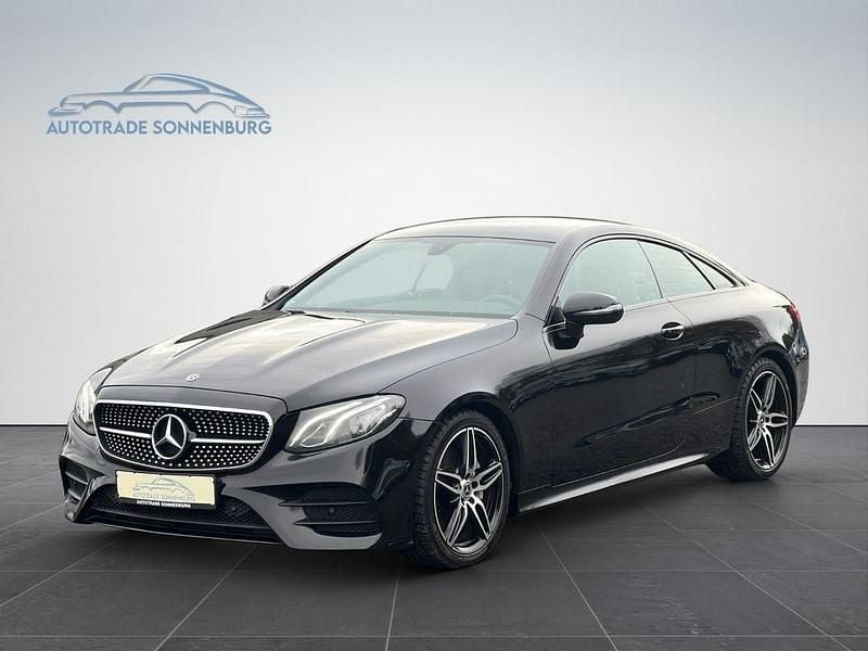 Gebraucht Mercedes E220 AMG line 194 PS (142 kW) 2017 Schwarz Coupé