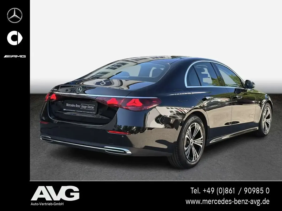 Gebraucht Mercedes E200 Advanced 204 PS (150 kW) 2025 Obsidianschwarz Limousine