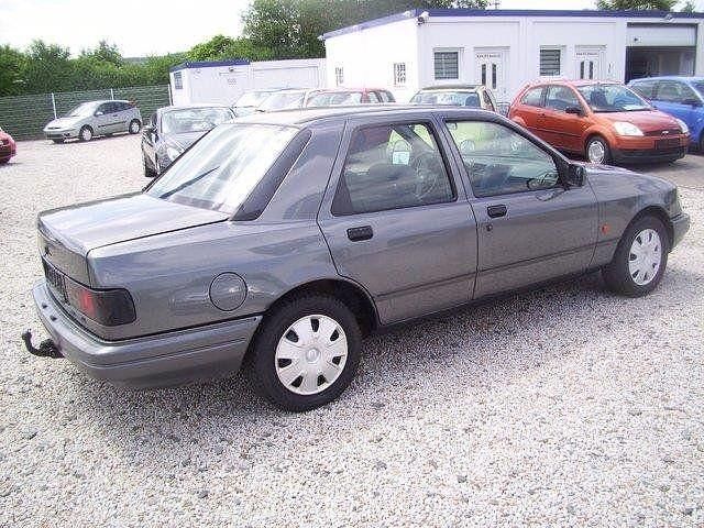 Gebraucht Ford Sierra 116 PS (85 kW) 1992 Grau metallic Limousine