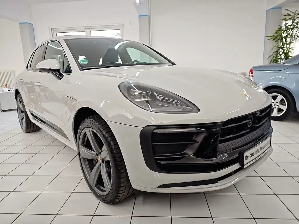Gebraucht Porsche Macan 265 PS (194 kW) 2023 Grau SUV