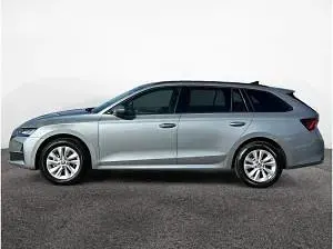 Gebraucht Skoda Octavia Selection 150 PS (110 kW) 2026 Smokey diamondsilber Kombi
