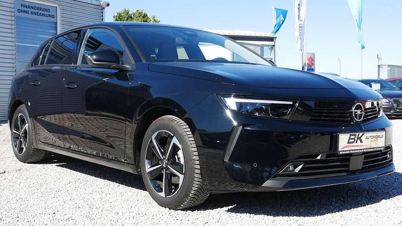Schwarz Gebraucht 2024 Opel Astra Kleinwagen | 19.990 € (Superpreis) - Bild 1/4