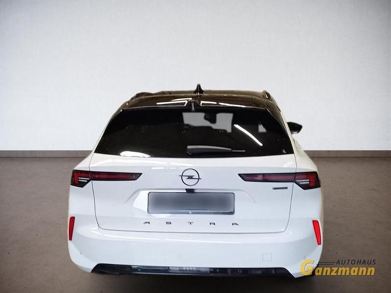 Gebraucht Opel Astra Ultimate 181 PS (133 kW) 2025 Weiß Kleinwagen