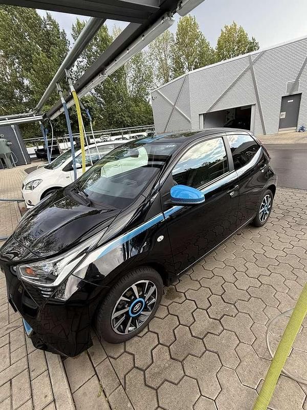 Schwarz Gebraucht 2018 Toyota Aygo Trend Kleinwagen | 9.000 € (Fairer Preis) - Bild 1/4