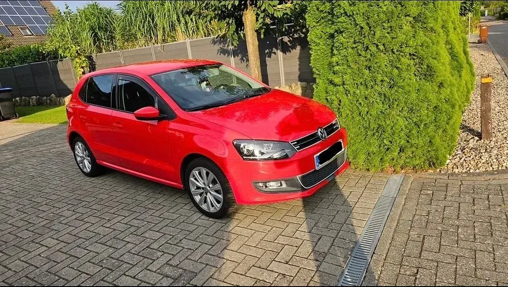 Gebraucht VW Polo Team 70 PS (51 kW) 2011 Rot Kleinwagen