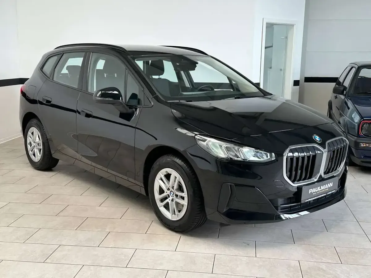 Gebraucht BMW 216 122 PS (89 kW) 2025 Schwarz ii Kombi