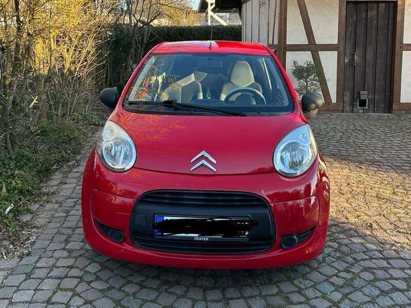 Rot Gebraucht 2011 Citroën C1 Kleinwagen | 3.500 € (Etwas zu teuer) - Bild 1/4