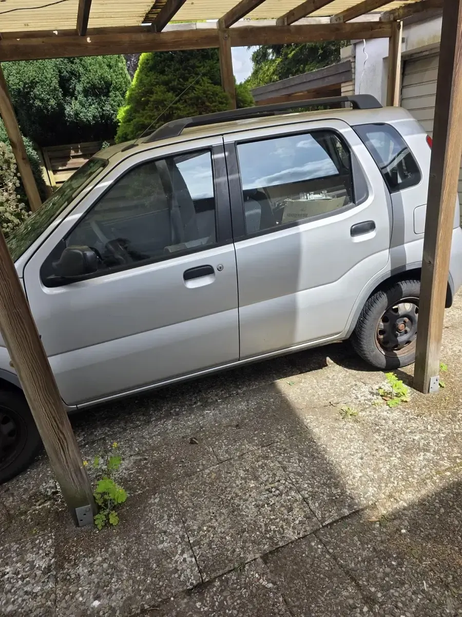 Gebraucht Suzuki Ignis 60 PS (44 kW) 2001 Kleinwagen