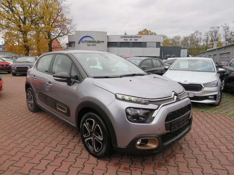 Grau artense/metallic Gebraucht 2024 Citroën C3 PureTech Kleinwagen | 14.800 € (Etwas zu teuer) - Bild 1/4
