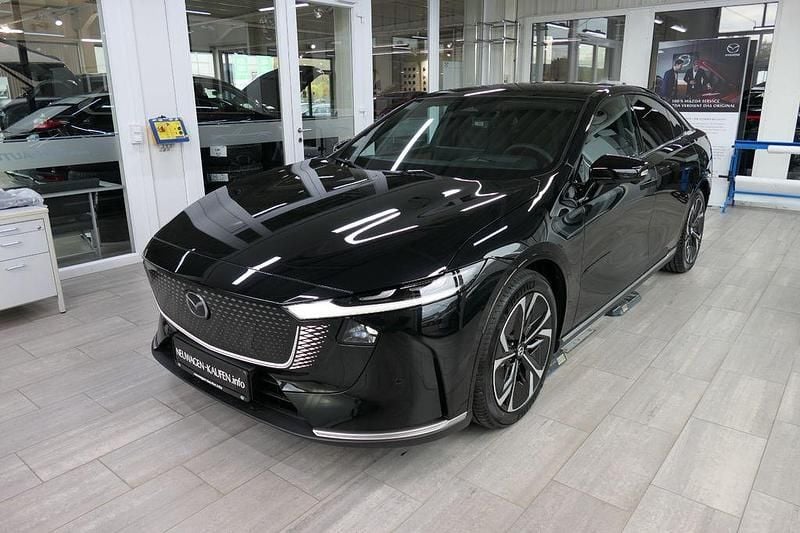 Neu Mazda 6e Takumi-Line 189 kW (258 PS) 2025 Schwarz Limousine